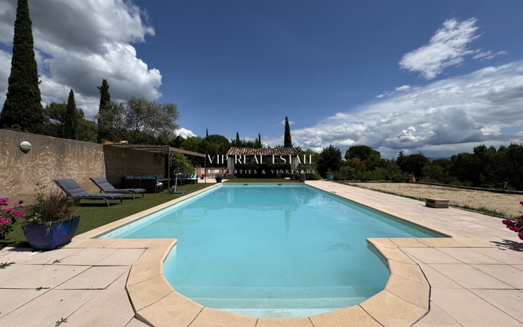 Luberon, Saint Saturnin les Apt with panoramic view - 19_3.jpg