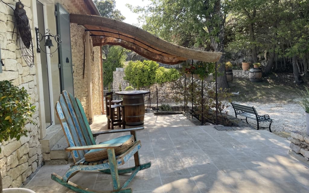 Gordes, country house on 7 ha with panoramic views. - image00065_copie.jpeg